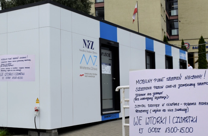 {Mobilny punkt szczepień w Olsztynie nie będzie już działał w kontenerze przy ulicy Żołnierskiej.}